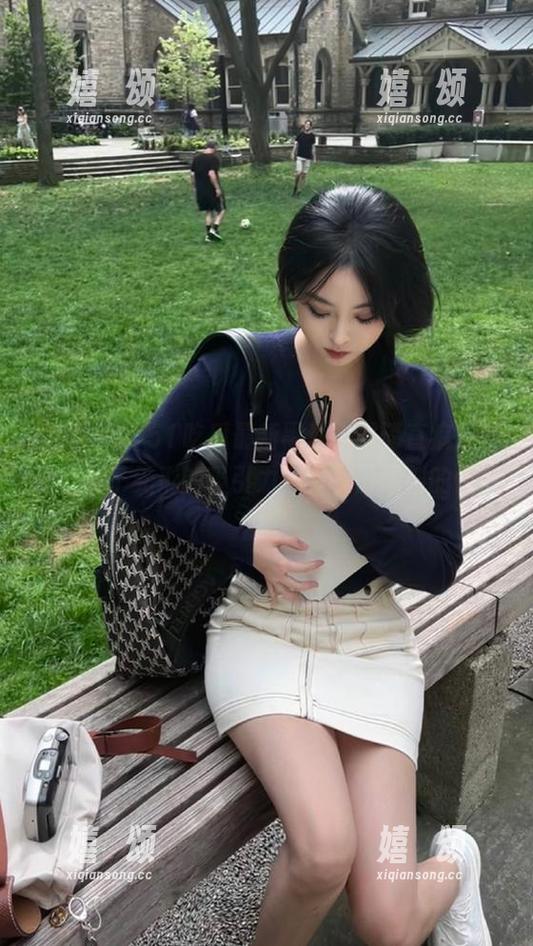 51吃瓜 51吃瓜最新黑料入口简直疯狂,感受到了无形的吸引力,多一份爆料的快感。