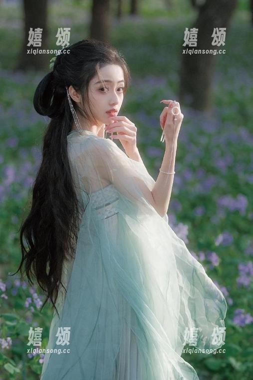 718吃瓜网 观看718吃瓜网,最新永久地址总是让我意外发现新乐趣!