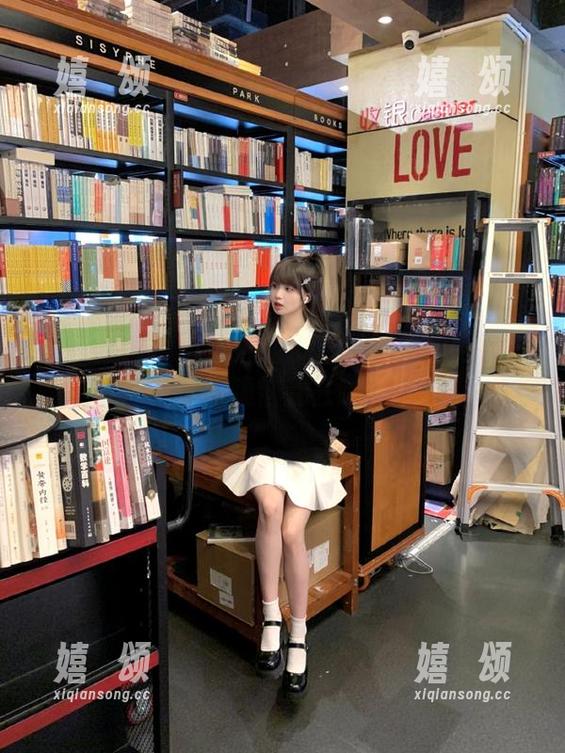 718娱乐 当你沉迷于718娱乐的网站时,生活的烦恼都去哪儿了?