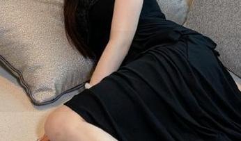 “cgw”传送门的热搜靠的是……卷饼、奶茶和一顿懒觉！