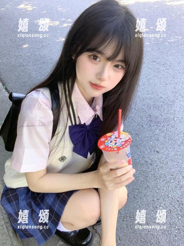 www.51 我在www.51cg1.comapp上看瓜,看得我都把早餐忘了,牙刷都放到洗手间了!