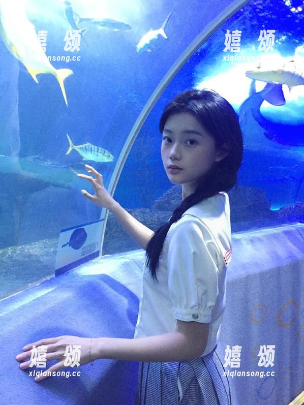 www.51cg 吃瓜新体验,如此easy!在www.51cg1.com,保证你永不迷路
