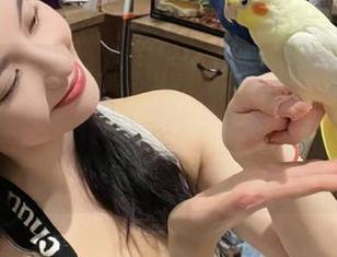 想吃瓜？这里是五一吃瓜网的传送门，点击下载，带你瞬间开启走进瓜田的模式。