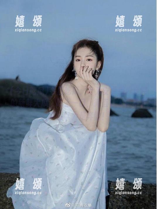 今日吃瓜 今日吃瓜:专为安卓用户定制的新鲜大瓜,吃上一口,简直让人停不下来自以为是奔雷!