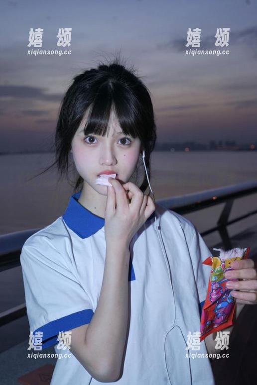吃瓜17 吃瓜17,下载后强烈建议多备几包瓜子,爆料来得飞起啊!