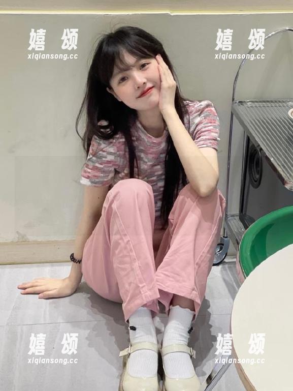 吃瓜网 cg51吃瓜网黑料导航,翻一翻就是心跳加速的八卦小道消息,一言难尽啊……