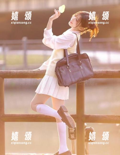 “国产吃瓜”苹果版来了，看完竟让我觉得生活没那么无趣。