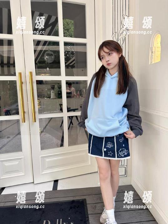 黑料不打烊 穿梭在“zztt47su黑料不打烊”的“黑料”线路中,每个转角都有惊喜!