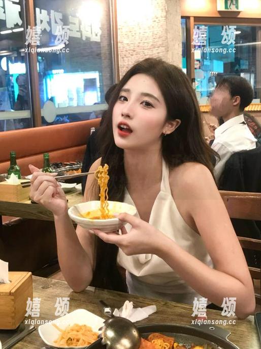 黑料不打烊：正能量视频鲜活故事，第一次想关掉却停不下来！
