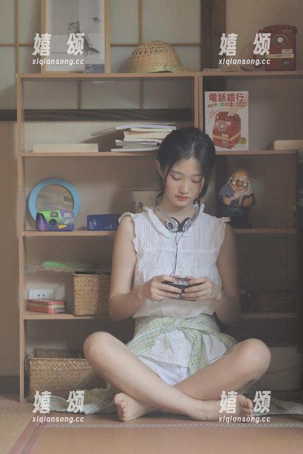 别眨眼呐，“黑料不重样zzzttt”发布的那个情况简直是让人摸不着头脑