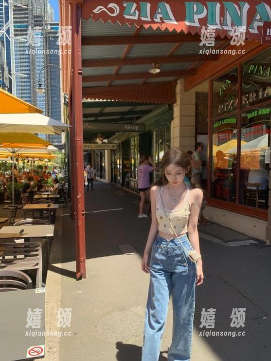 黑料正能量 还愁找不到八卦?668su黑料正能量苹果版的入口导航让你轻松跟上热潮!