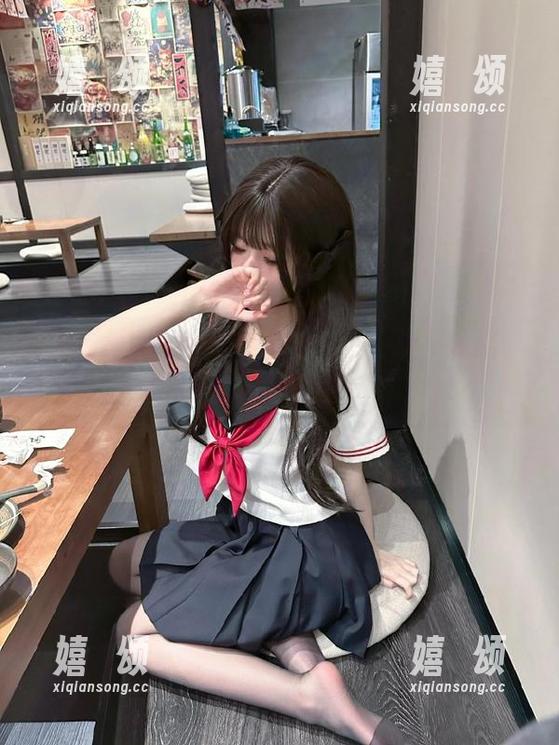 黑料社 一打开黑料社app,永不迷路,瓜和撕X事件随时上门;