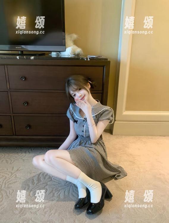 黑料社区首页，今天的瓜分量杠杠的，快来聊聊吧！